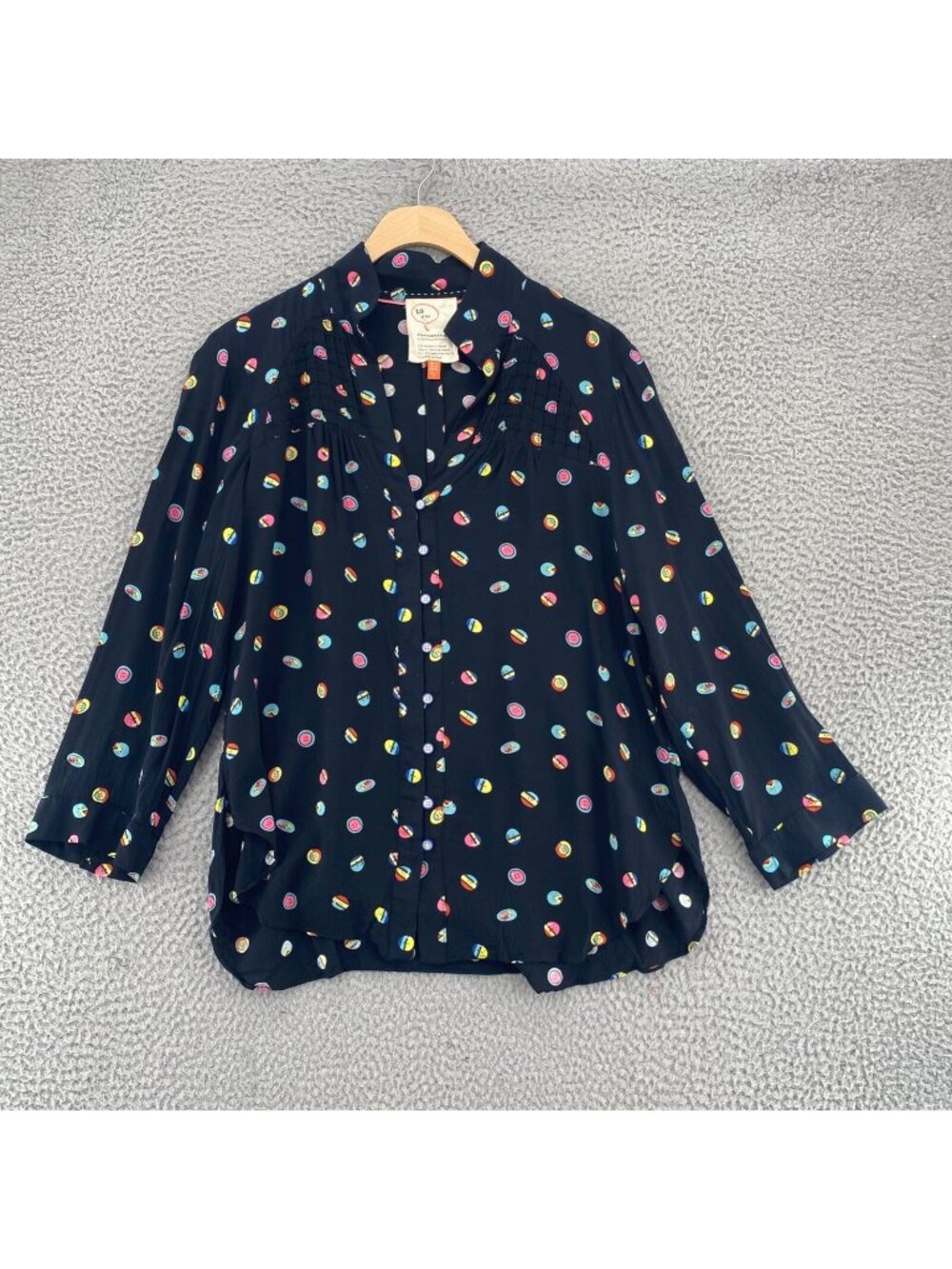 52 Conversations Anthropologie Shirt Women 10 Black Ditsy Buttons Pleated V Neck